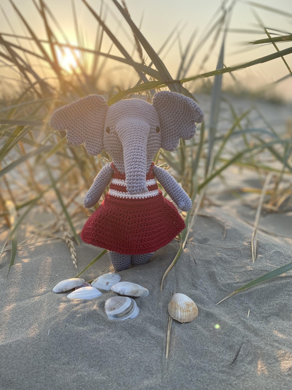 Amigurumi.com - Creations - Luisa Elephant from Animal Friends of Pica Pau 2