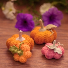 Pumpkin amigurumi pattern by 