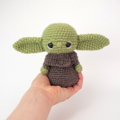 Baby Yoda-Inspired Fan Art amigurumi pattern by 