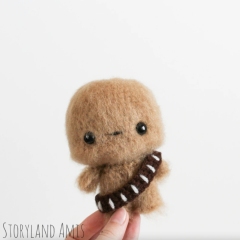 Baby Chewbacca amigurumi pattern by unknown