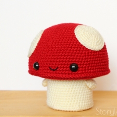 Cuddle-Sized Aidan the Mushroom amigurumi pattern by unknown