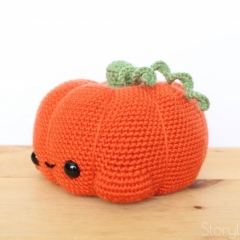 Cuddle-Sized Jack the Pumpkin amigurumi pattern by unknown