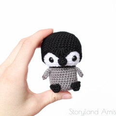 Danny the Baby Penguin amigurumi pattern by unknown
