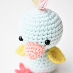 Little friendly duck amigurumi pattern by 