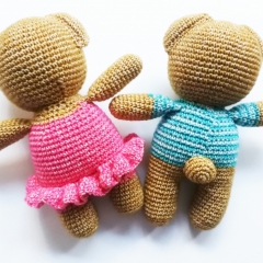 Belle and Bob Bears amigurumi pattern by unknown