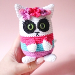 Diana the Cat (day of the dead) amigurumi pattern by unknown