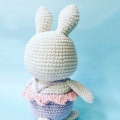 Frankie the Rabbit amigurumi pattern by unknown