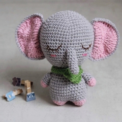 Abba The Elephant amigurumi pattern by unknown