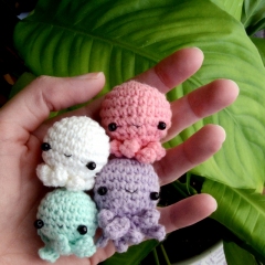 Tiny Octopus amigurumi pattern by unknown