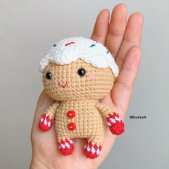 Mini Gingerbread amigurumi pattern by unknown