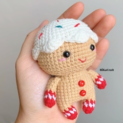 Mini Gingerbread amigurumi pattern by unknown