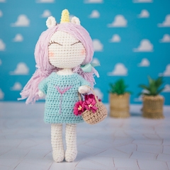 Kaya the Unicorn Girl amigurumi pattern by unknown