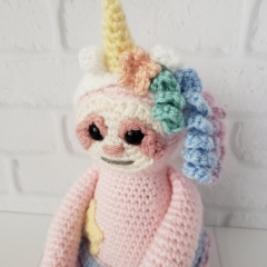 Sasha the Slothicorn amigurumi pattern by unknown