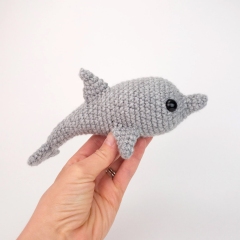 Daphne the Dolphin amigurumi by Theresas Crochet Shop