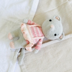 Millie the mouse amigurumi pattern by Bluesparrow Handmade