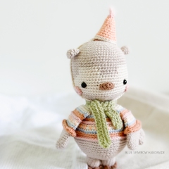 Olivia the Party Owl amigurumi pattern by unknown
