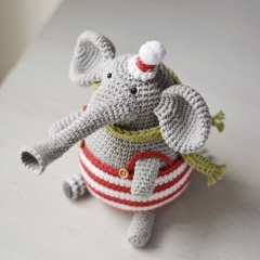 Bubble the Elephant Crochet Pattern amigurumi pattern by FireflyCrochet