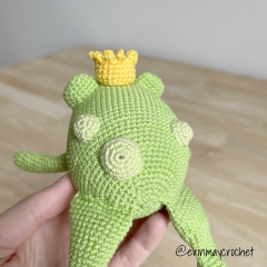 Fernando the Frog Prince amigurumi pattern by unknown