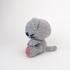 Kaylie the Kitten amigurumi pattern by Theresas Crochet Shop