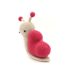 Valentine Snail amigurumi pattern by RoKiKi
