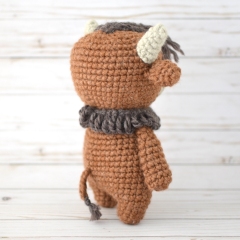 Cody the Bison amigurumi by Elisas Crochet