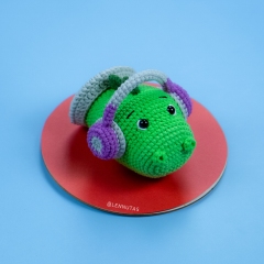 Relaxing Dinosaur amigurumi pattern by Lennutas