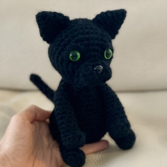 Black Kitten amigurumi by CrochetThingsByB