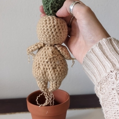 Jake the Mandrake plant amigurumi by Cosmos.crochet.qc