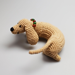 Playful Dachshund amigurumi pattern by StuffTheBody