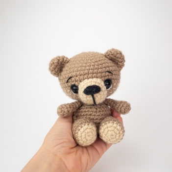 Benji the Bear amigurumi pattern by Theresas Crochet Shop