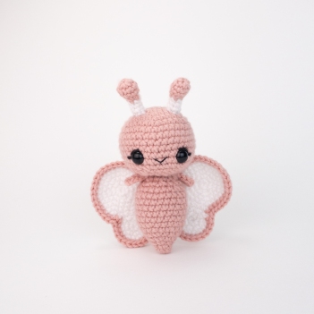 Butterfly Friends amigurumi pattern by Theresas Crochet Shop
