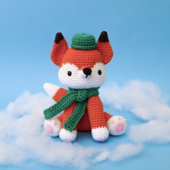 Merry the Fox amigurumi pattern by Lex in Stitches