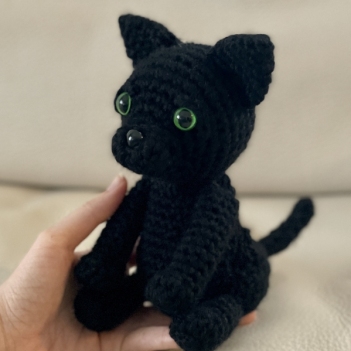 Black Kitten amigurumi pattern by CrochetThingsByB