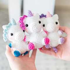 Baby Unicorn amigurumi pattern by Bunnies and Yarn