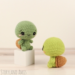 Tuck the Baby Tortoise amigurumi pattern by Storyland Amis
