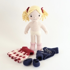 Erin Doll amigurumi pattern by Smiley Crochet Things