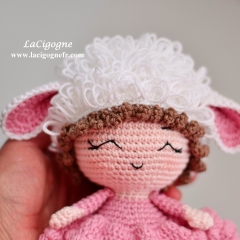 Sheep girl amigurumi by LaCigogne