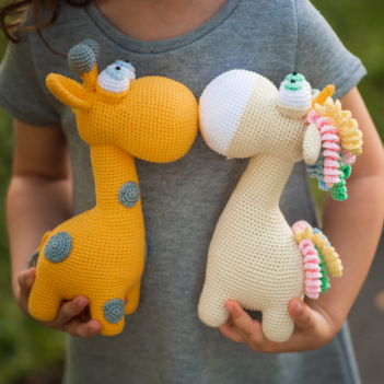 SET 2 animals: Giraffe and Unicorn amigurumi pattern by Mommy Patterns