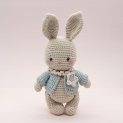 Basil the bunny rabbit amigurumi by LittleAquaGirl