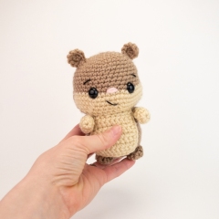 Humphrey the Hamster amigurumi pattern by Theresas Crochet Shop