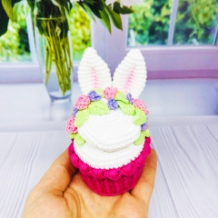 Easter cupcake bundle amigurumi pattern by Fluffy Tummy