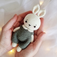 Little Bunny amigurumi by TwoLoops