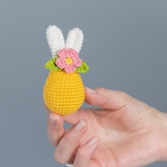 Yellow Bunny Gnome amigurumi pattern by Mufficorn