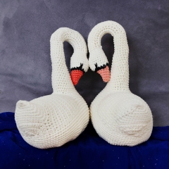 Elegant Seamless Swan amigurumi pattern by StuffTheBody