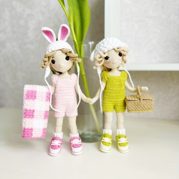 Easter picnic amigurumi pattern by Fluffy Tummy