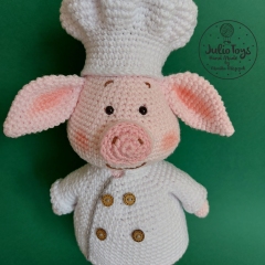 Pig chef Michelle amigurumi by Julio Toys