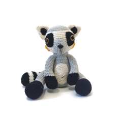 Larry Lemur amigurumi pattern by Crochetbykim