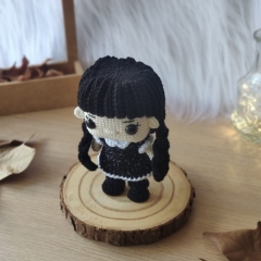 Wednesday Addams amigurumi pattern by Crocheniacs