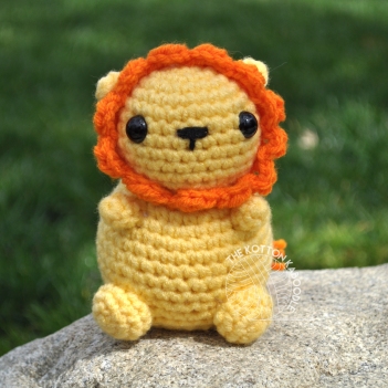 Leo the Lion amigurumi pattern by The Kotton Kaboodle