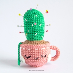 Spike-tea Pin Cushion amigurumi by Lemon Yarn Creations